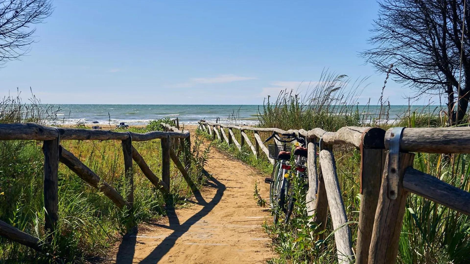 Three-Room Apartment With Swimming Pool In The Nearby Of The Renowned Spa Bibione Italy